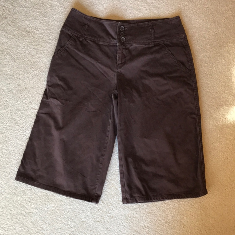 Caribbean Joe dark brown capris
